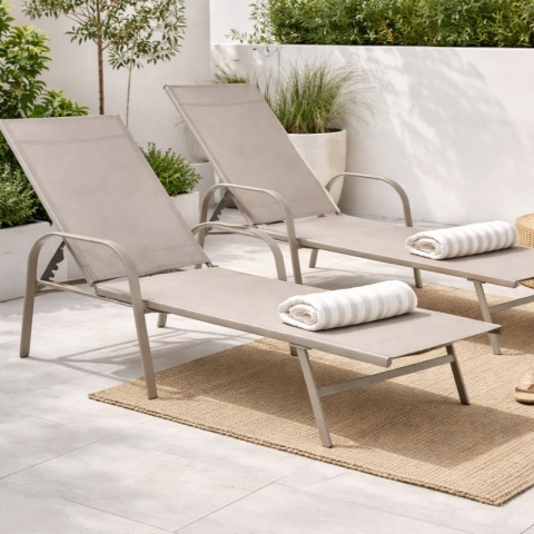 Leżak Ogrodowy z Regulacją LE05JBR – Wygodny Leżak do Opalania i Relaksu