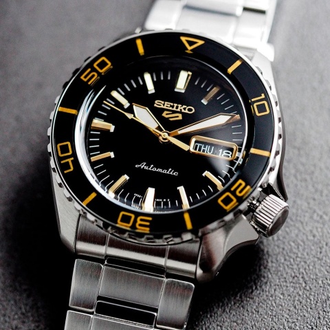 Zegarek Męski Seiko 5 Sports Automatic SRPK99K1 – Srebrny Klasyk