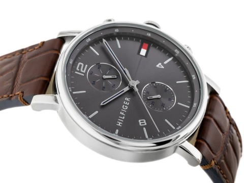 Zegarek męski Tommy Hilfiger Daniel 1710416 na brązowym pasku