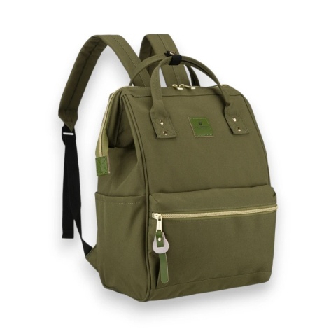 Zielony plecak damski z poliestru z miejscem na laptopa, zawieszony na regulowanych szelkach - Peterson