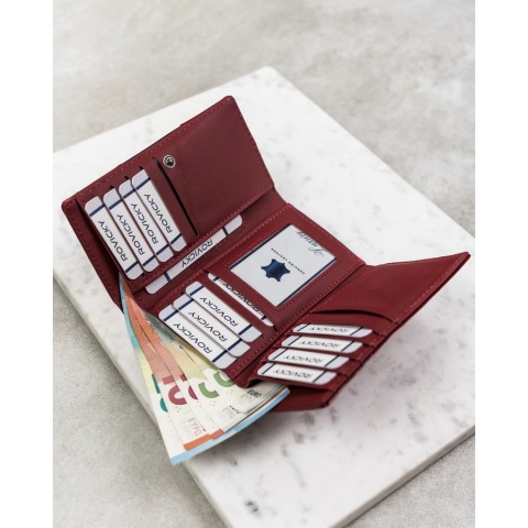 Elegancki, czerwony portfel damski ze skóry naturalnej zamykany na bigiel i zatrzask - 4U Cavaldi