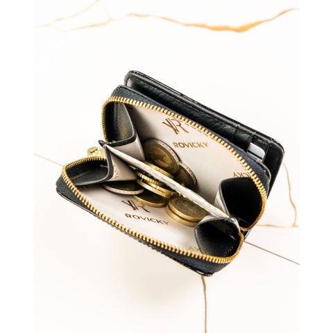 Mały portfel damski ze skóry naturalnej w czarnym kolorze, wyposażony w system RFID - Rovicky